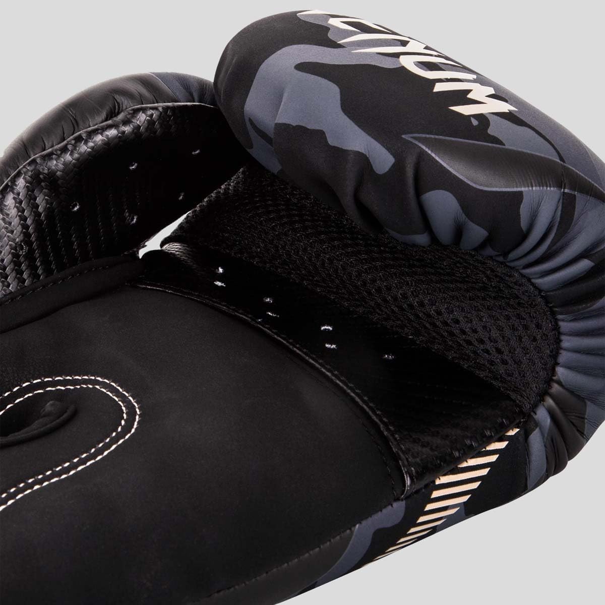 Guantes de boxeo Impact, de Venum, para hombre