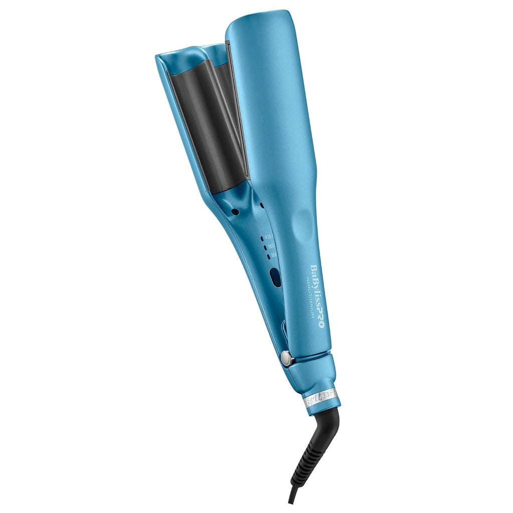LAS HERRAMIENTAS COMPACTAS BaBylissPRO® Nano Titanium™ brindan máxi...