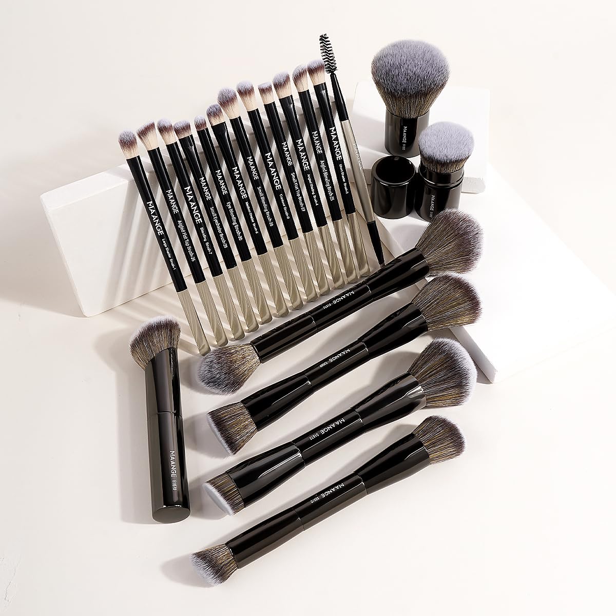 MAANGE Juego de 20 brochas de maquillaje con bolsa, brocha Kabuki d...