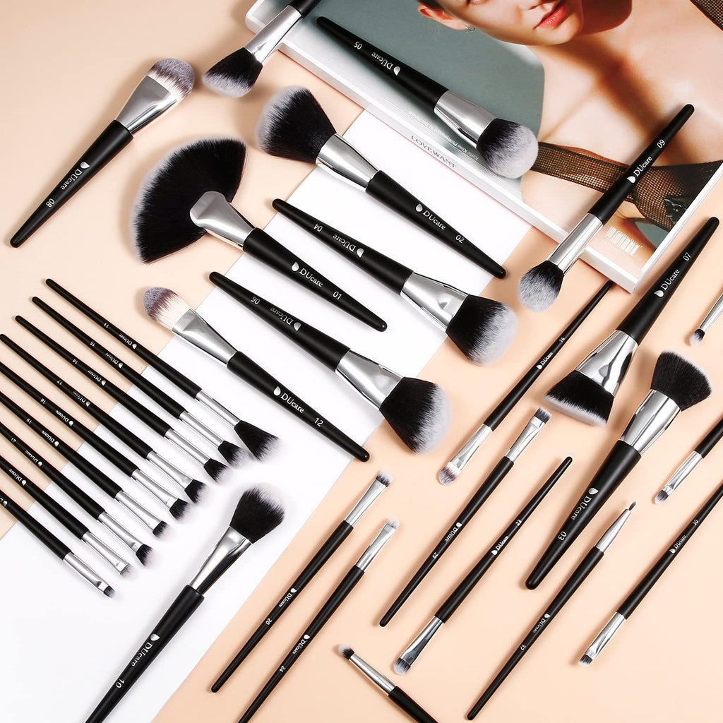 DUcare Juego de 32 brochas de maquillaje de grado profesional, ultr...