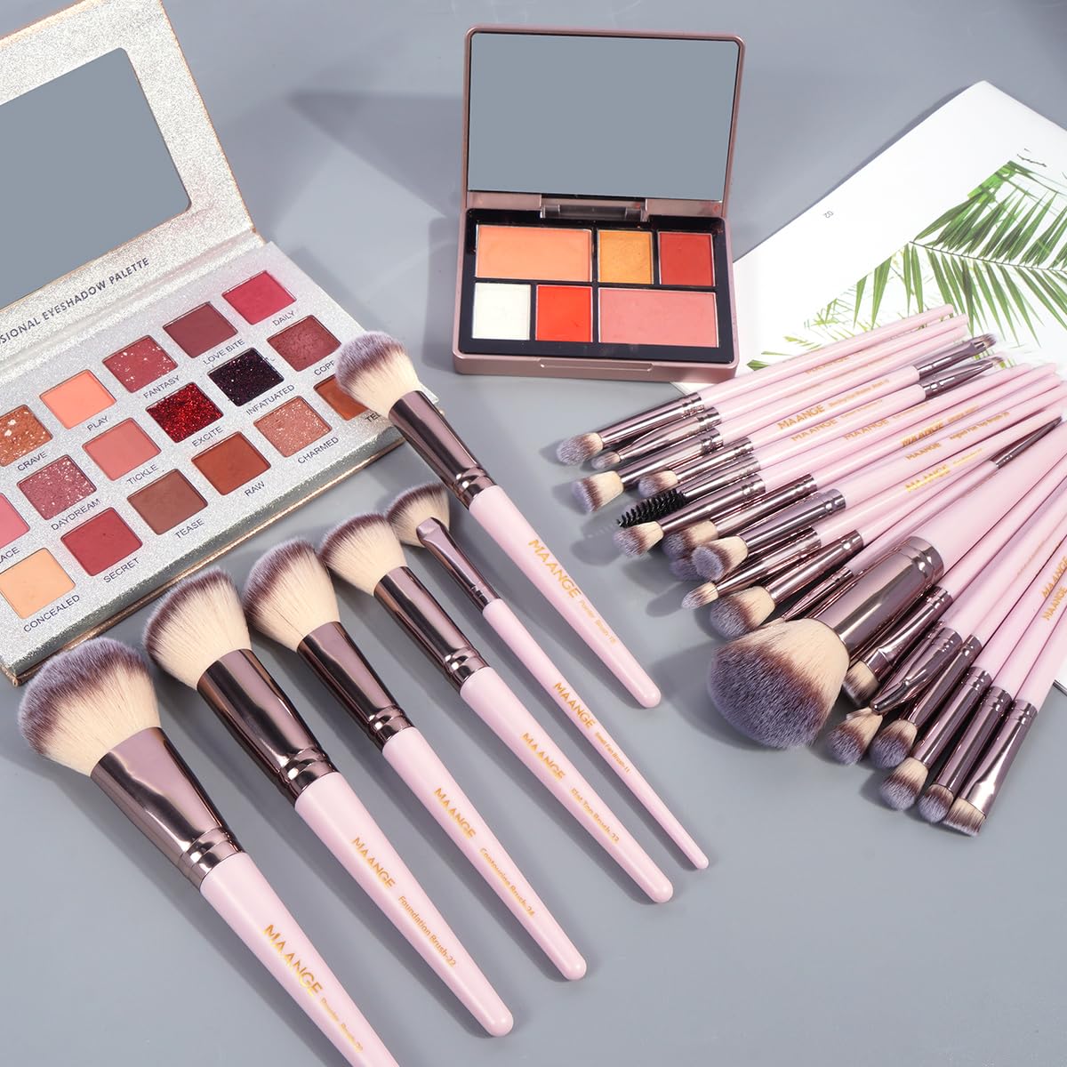 MAANGE Juego de brochas de maquillaje, 51 piezas, juego de herramie...