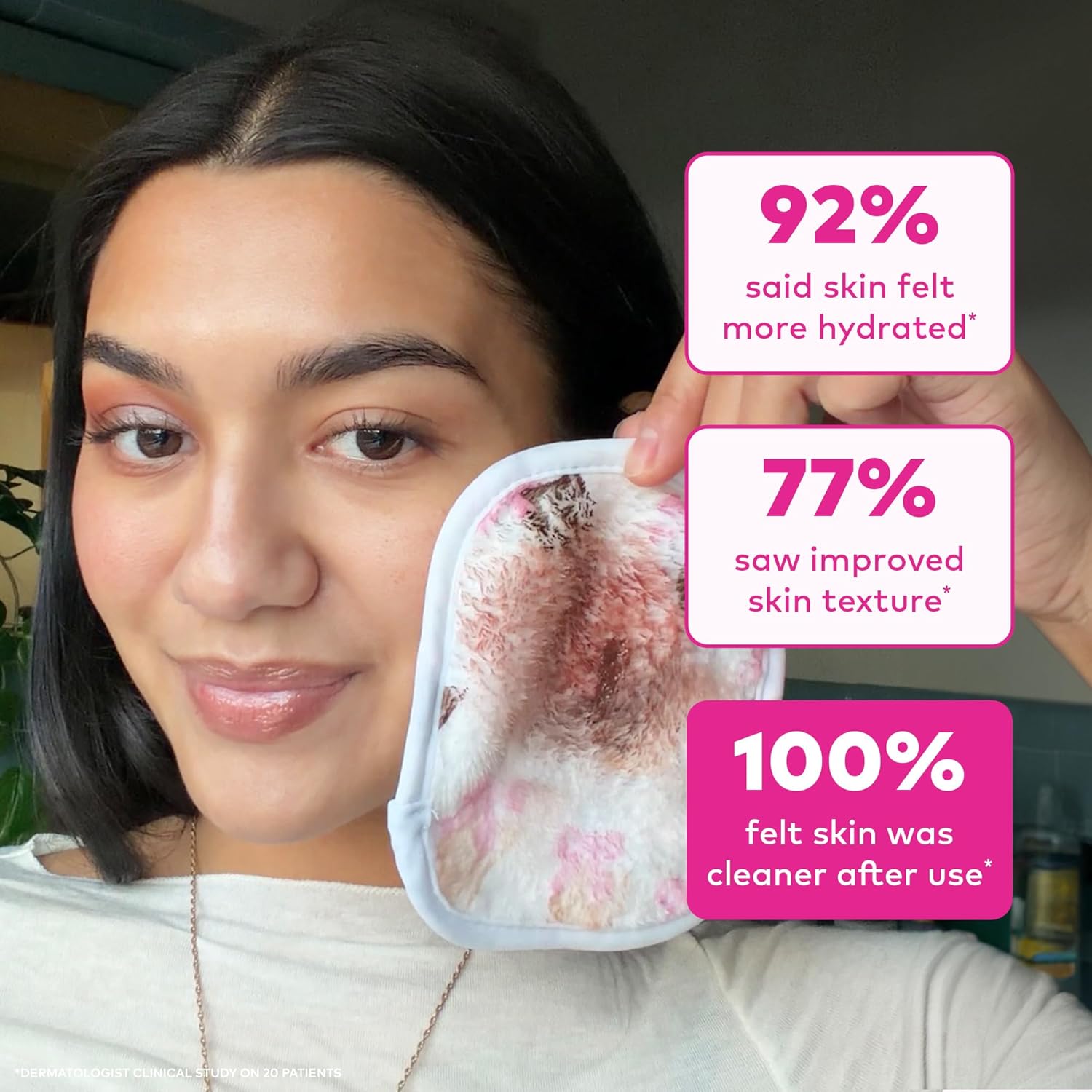El juego original de 7 días de MakeUp Eraser borra todo el maquilla...