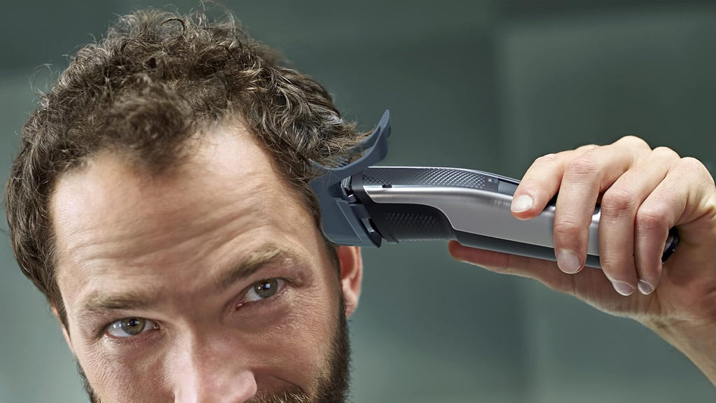 Norelco Philips BT5511\/49 - Cortadora de barba y cortapelos serie...