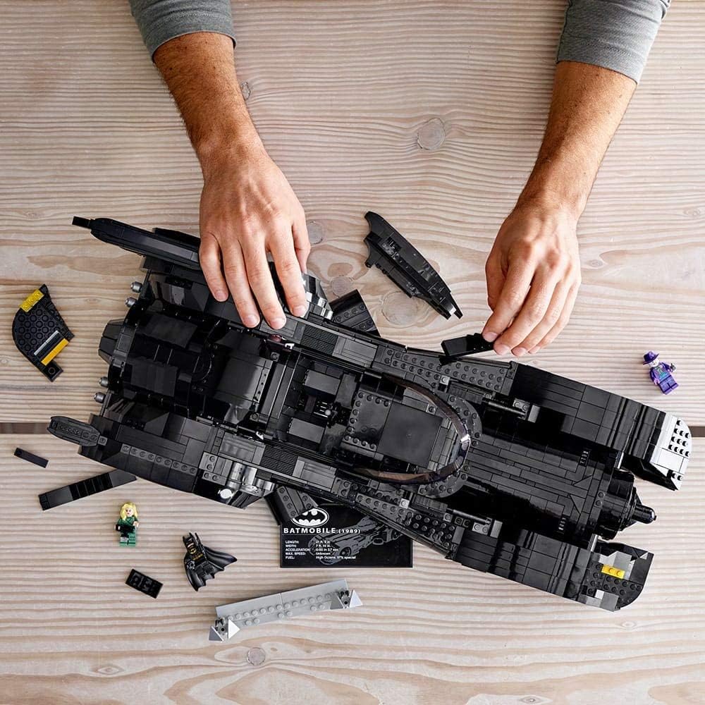 LEGO DC Batman 1989 Batmobile 76139 Kit de construcción (3,306 piezas)