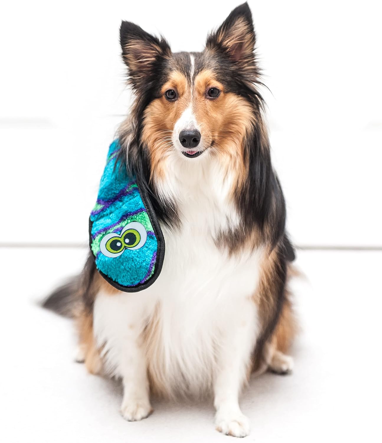 Outward Hound Durablez - Juguete de felpa chirriante sin relleno pa...