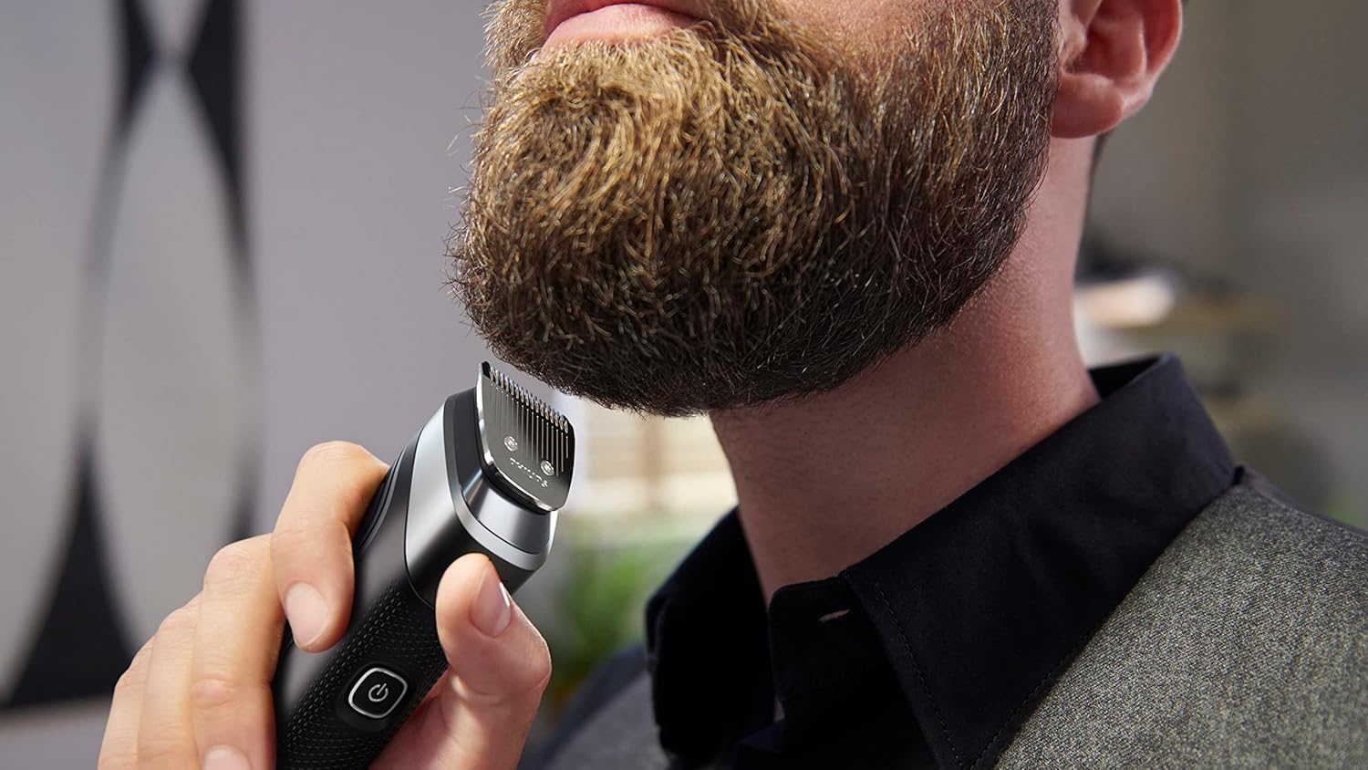 Philips Norelco Multigroom 5000 Series, Afeitadora y Cortadora de P...