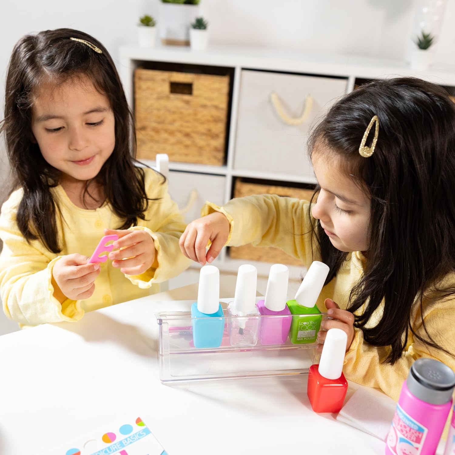 Melissa &amp; Doug Love Your Look Juego de simulación de cuidado de...