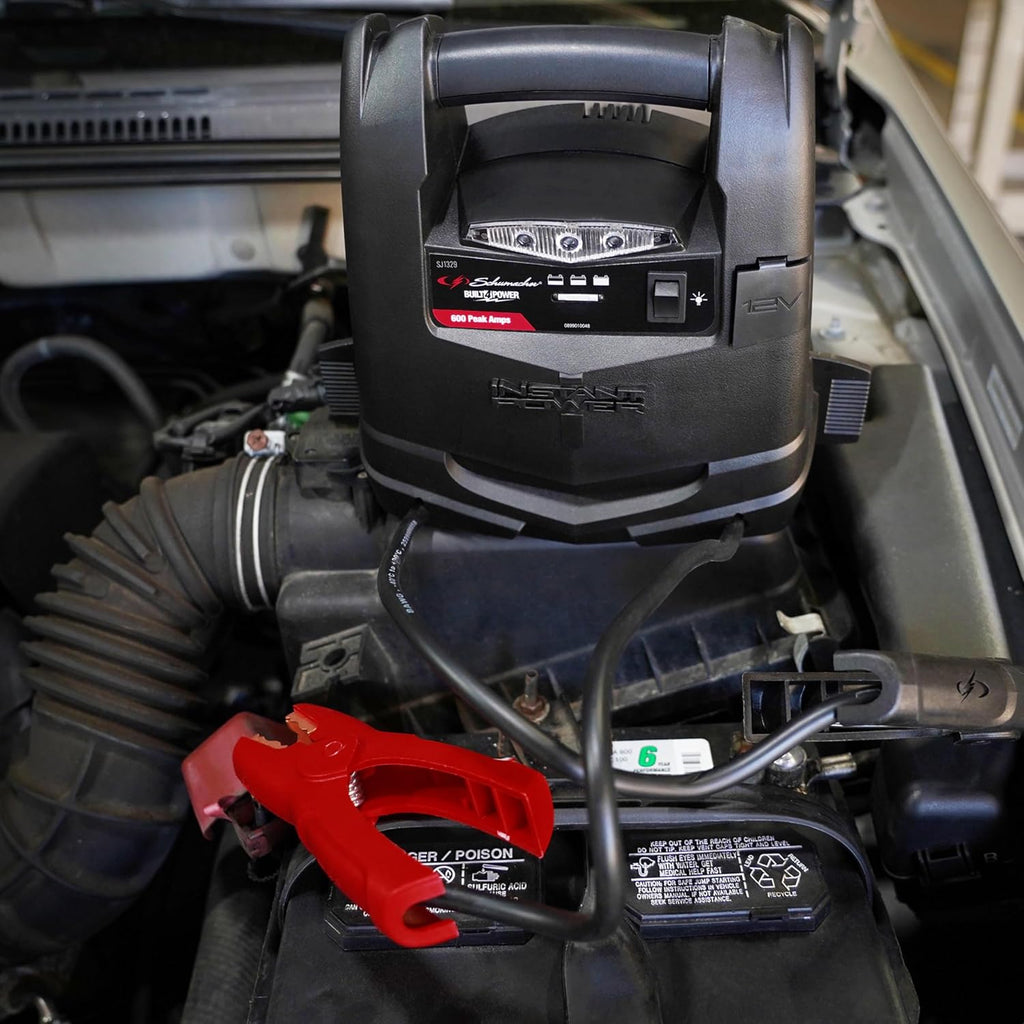 Schumacher Electric - Arrancador de batería de coche de 600 A y est...