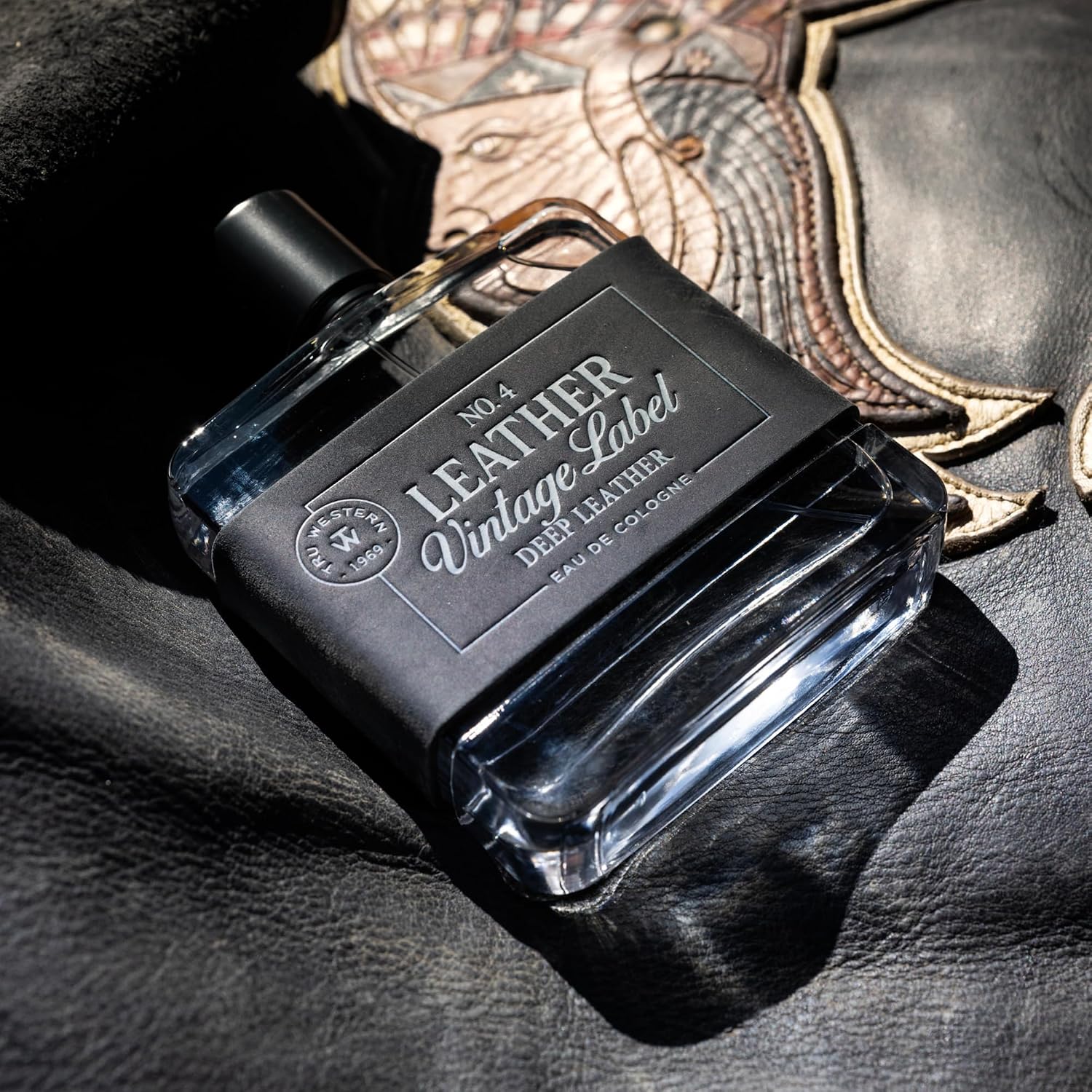 Tru Fragrance Beauty Nº 4 Cuero Vintage Etiqueta Cuero Profundo