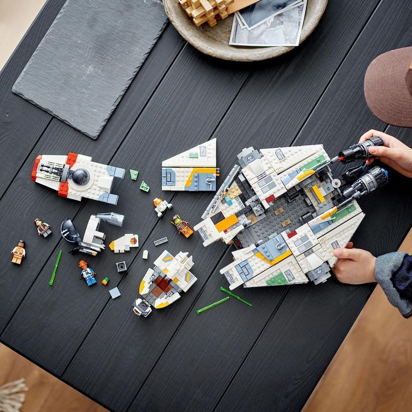 LEGO Star Wars Ahsoka Ghost and Phantom II - Juguete de nave espaci...