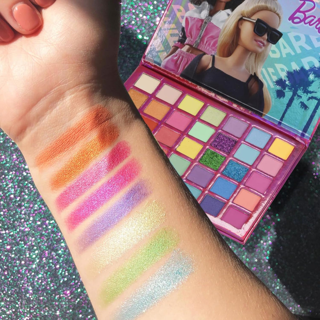 Barbie - Paleta de Sombras de Ojos de 35 Compartimentos, Colores Br...