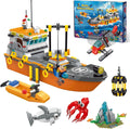 Conjunto de construcción de barco explorador oceánico de la ciudad,...