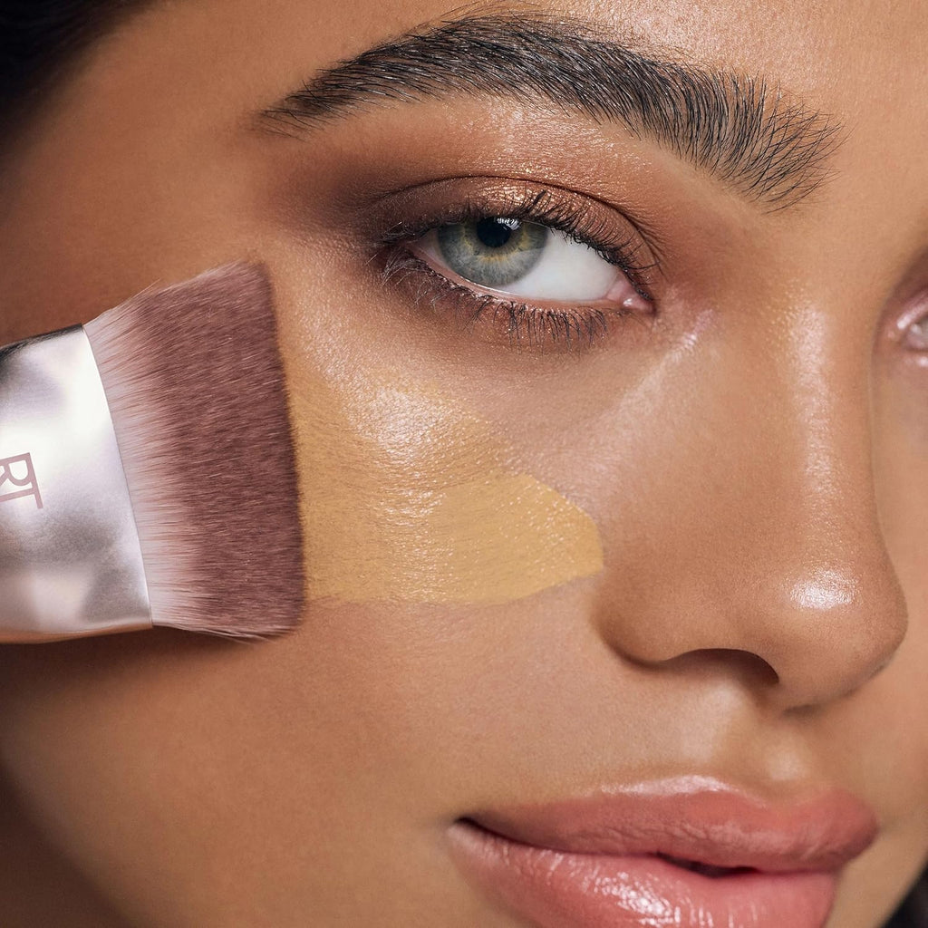 Real Techniques New Nudes H-Diamond - Brocha para mezclar base, con...